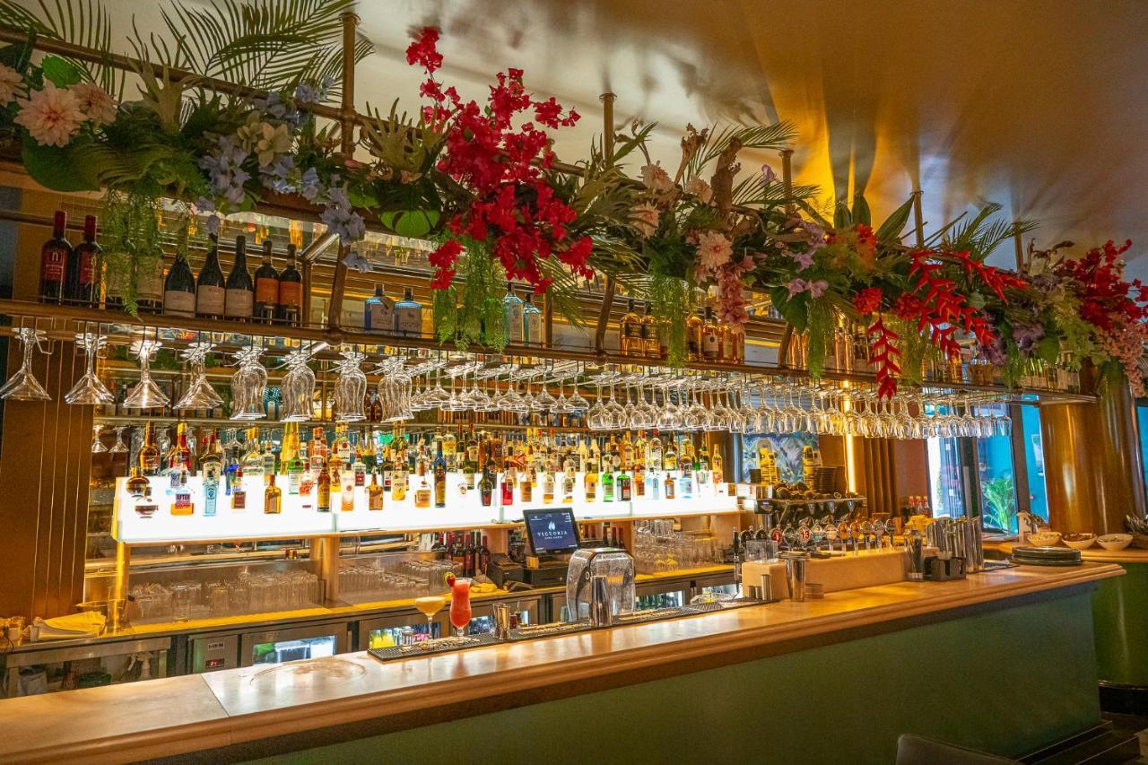 The Victoria Hotel Galway Esterno foto