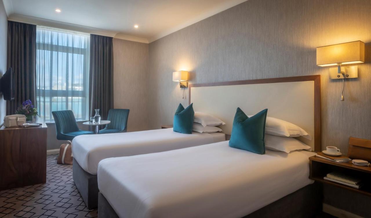 The Victoria Hotel Galway Esterno foto