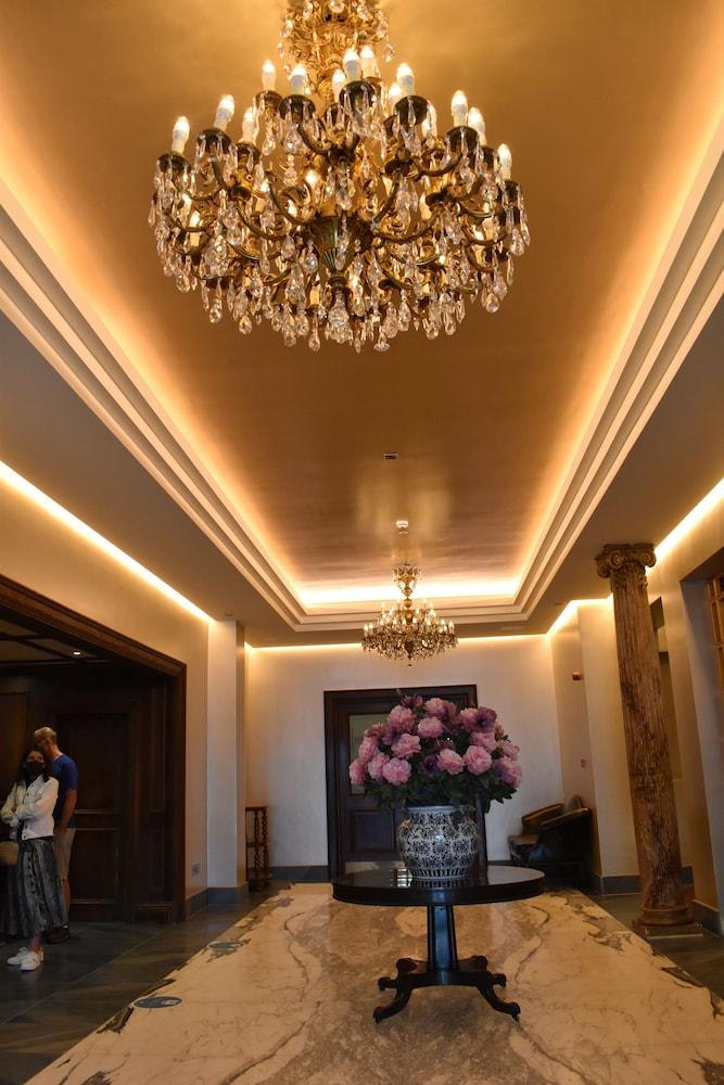 The Victoria Hotel Galway Esterno foto