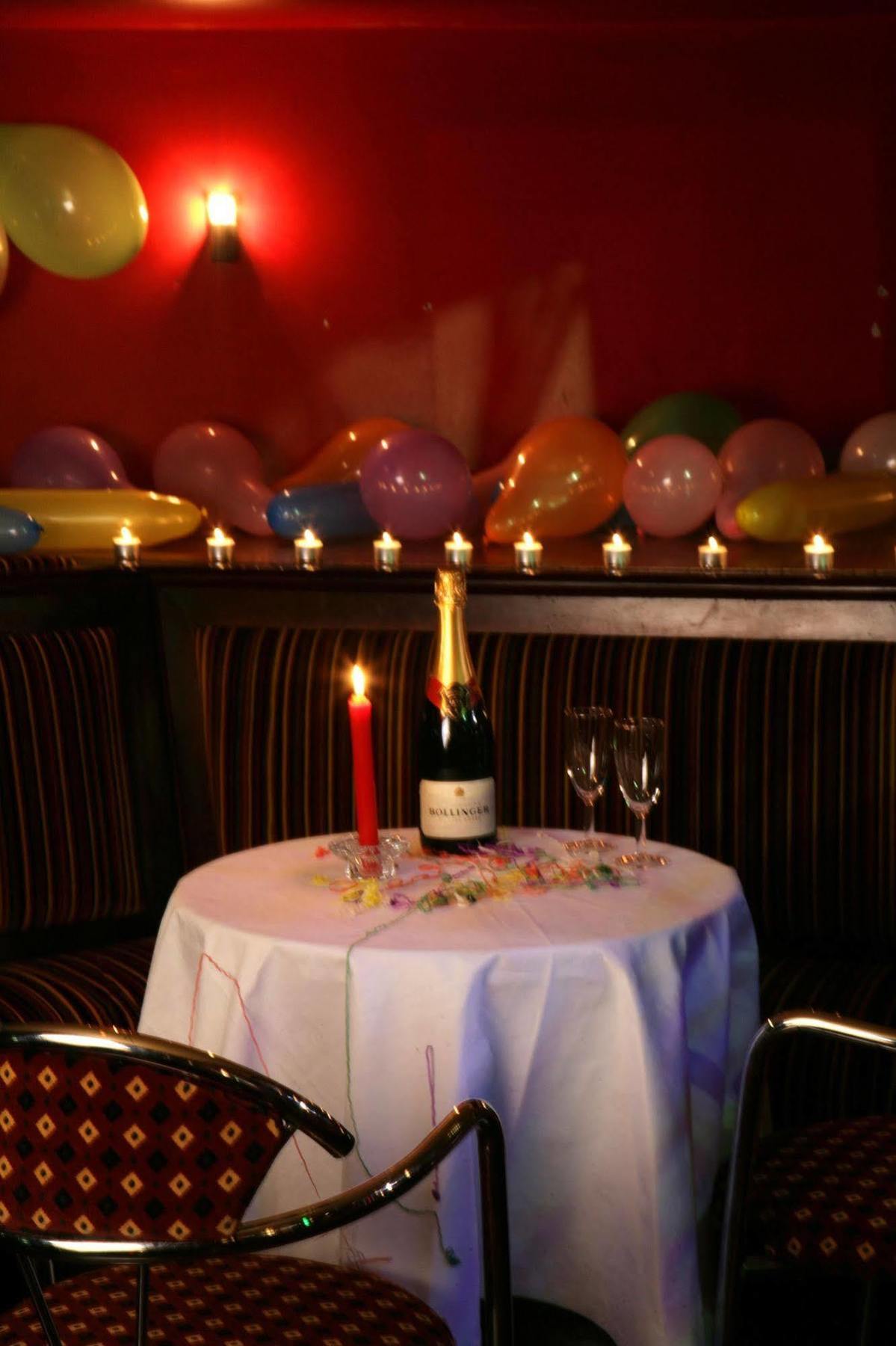 The Victoria Hotel Galway Esterno foto